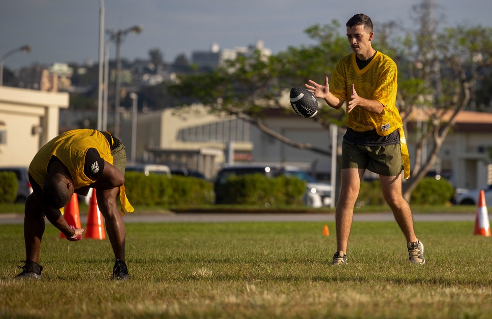 1st Maw Marines play annual Turkey Bowl game