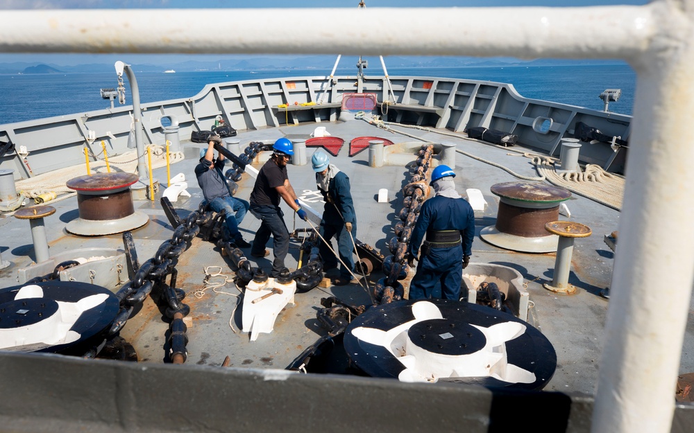 Emory S. Land Arrives in Sasebo