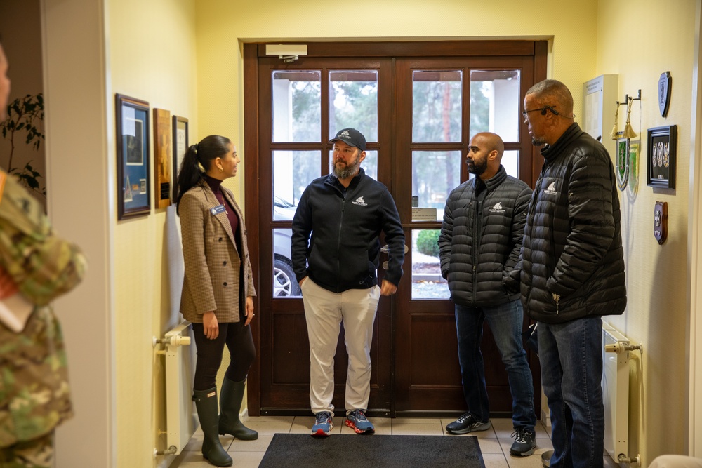 Veterans Visit LRMC