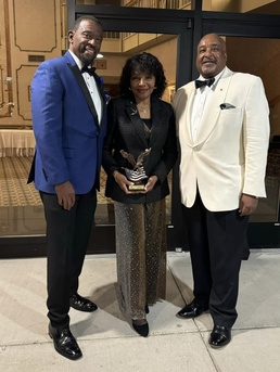 Army Reserve Ambassador receives ‘Delivering on the Promise Award’