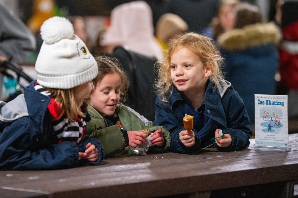 Pathfinders get festive with a holiday market