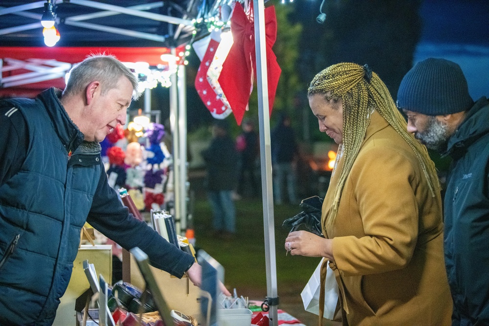 Pathfinders get festive with a holiday market