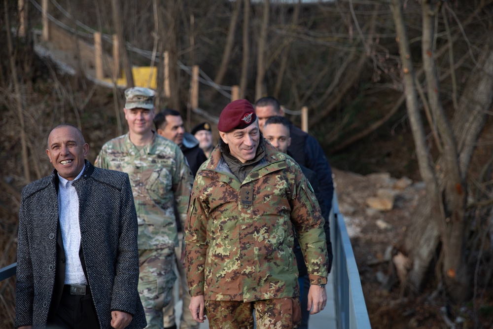 KFOR RC-E, JLSG, complete footbridge construction, symbolizing unity for the community of Zubin Potok