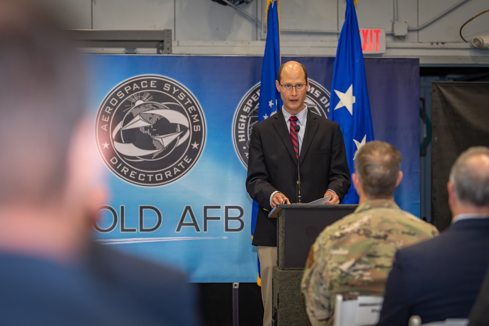 AFRL, AEDC celebrate 10th anniversary of partnership at Arnold AFB