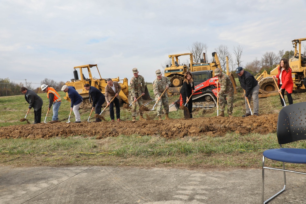 Kentucky Guard leaders break ground on new maintenance facility