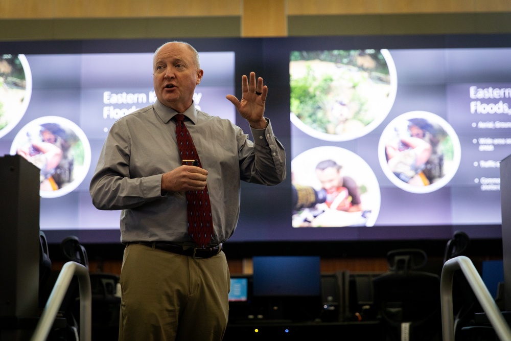 Frankfort leadership group tours National Guard center