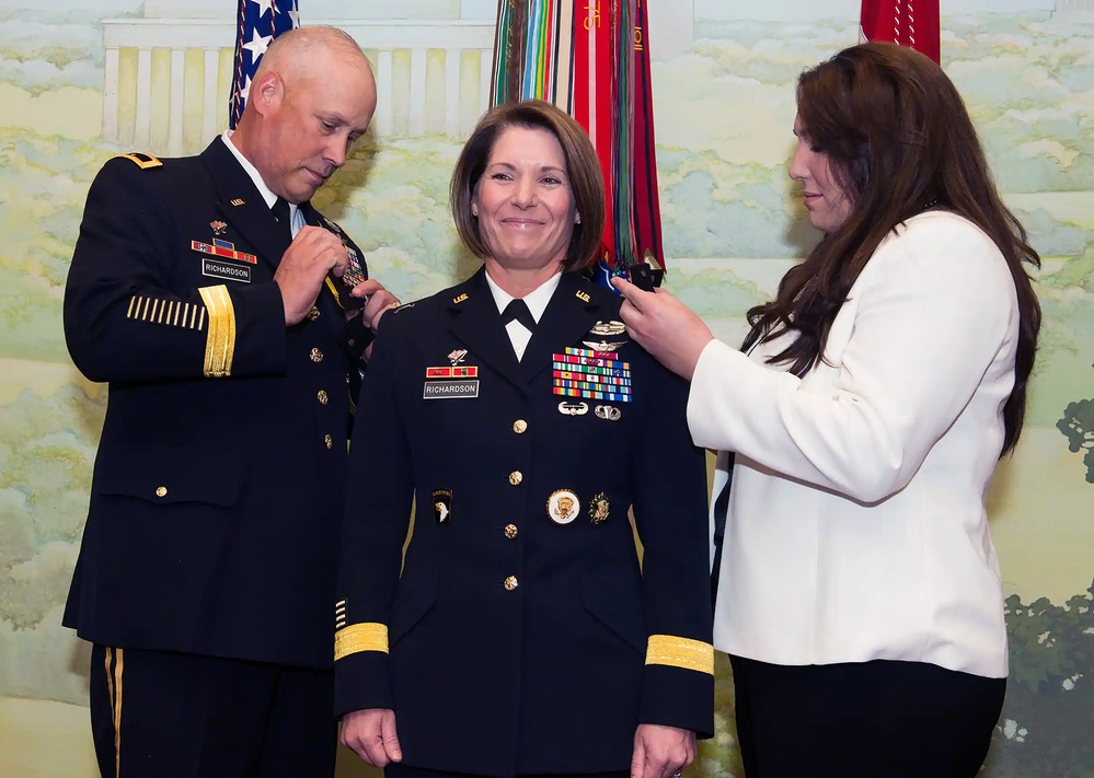 Richardson's family pins on her new rank