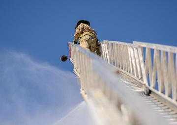 U.S. Army Firefighter demonstrates lethality and efficiency