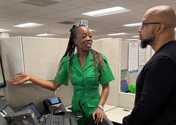 DLA Information Operations STORES Team241126-D-LU733-5075 (2)