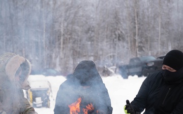 Airmen Learn Arctic Resiliency