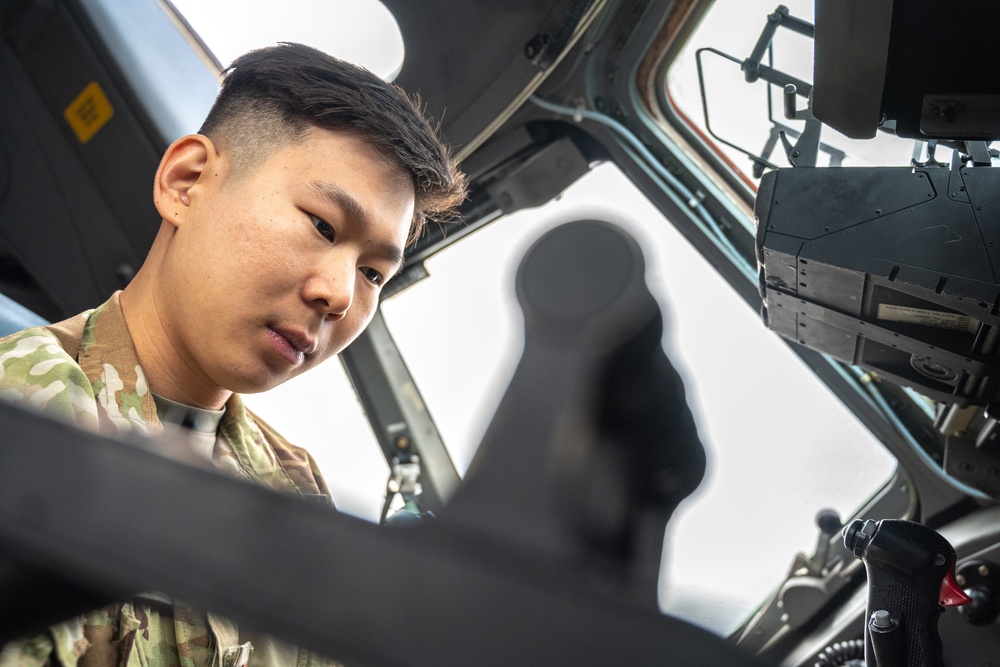 62d Airlift Wing Airmen set the stage for training flight