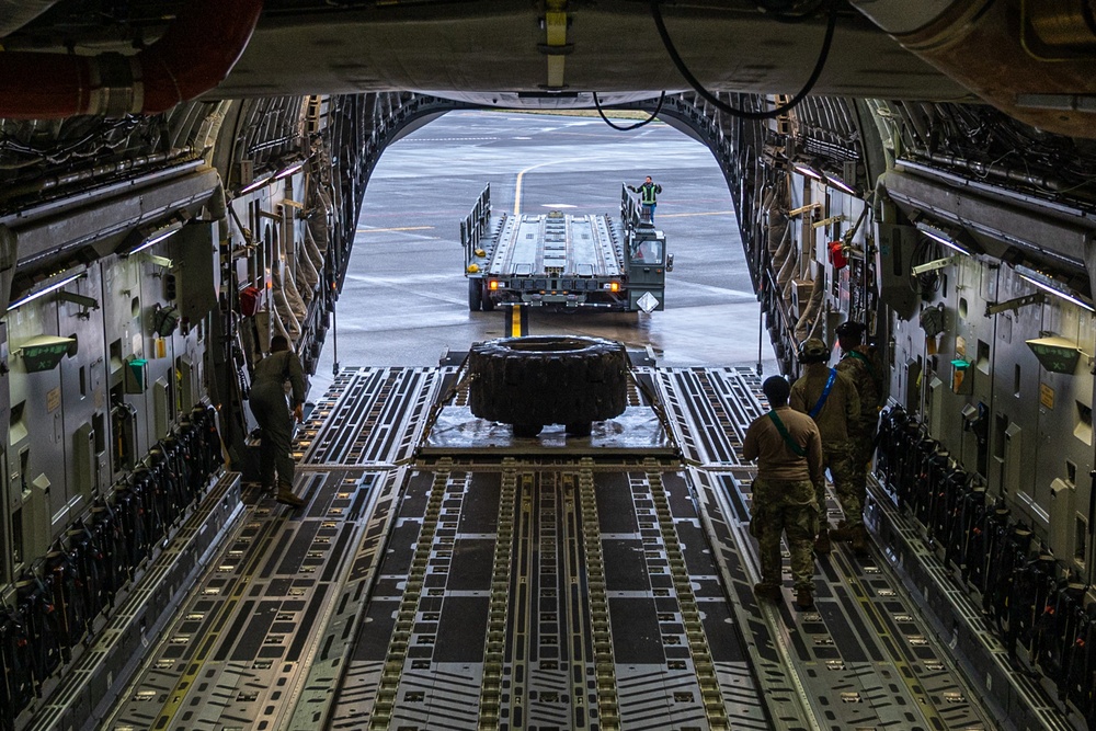 62d Airlift Wing Airmen set the stage for training flight