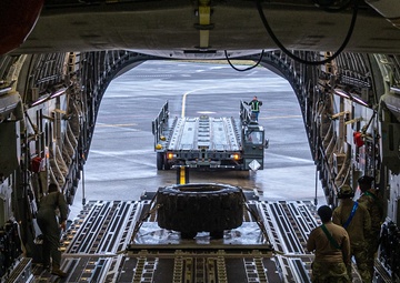 62d Airlift Wing Airmen set the stage for training flight
