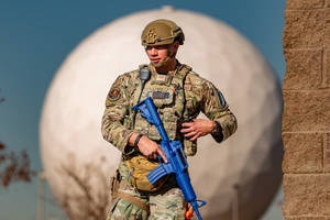 Michigan Chemical Soldiers train in Latvia