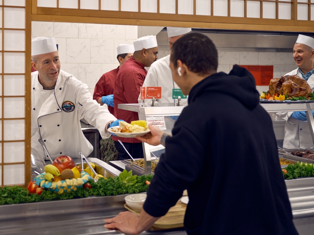 CFAY Commodore Matthew C. Perry General Mess hosts Thanksgiving Meal