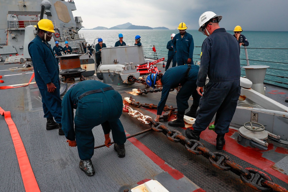 Michael Murphy departs Phuket, Thailand