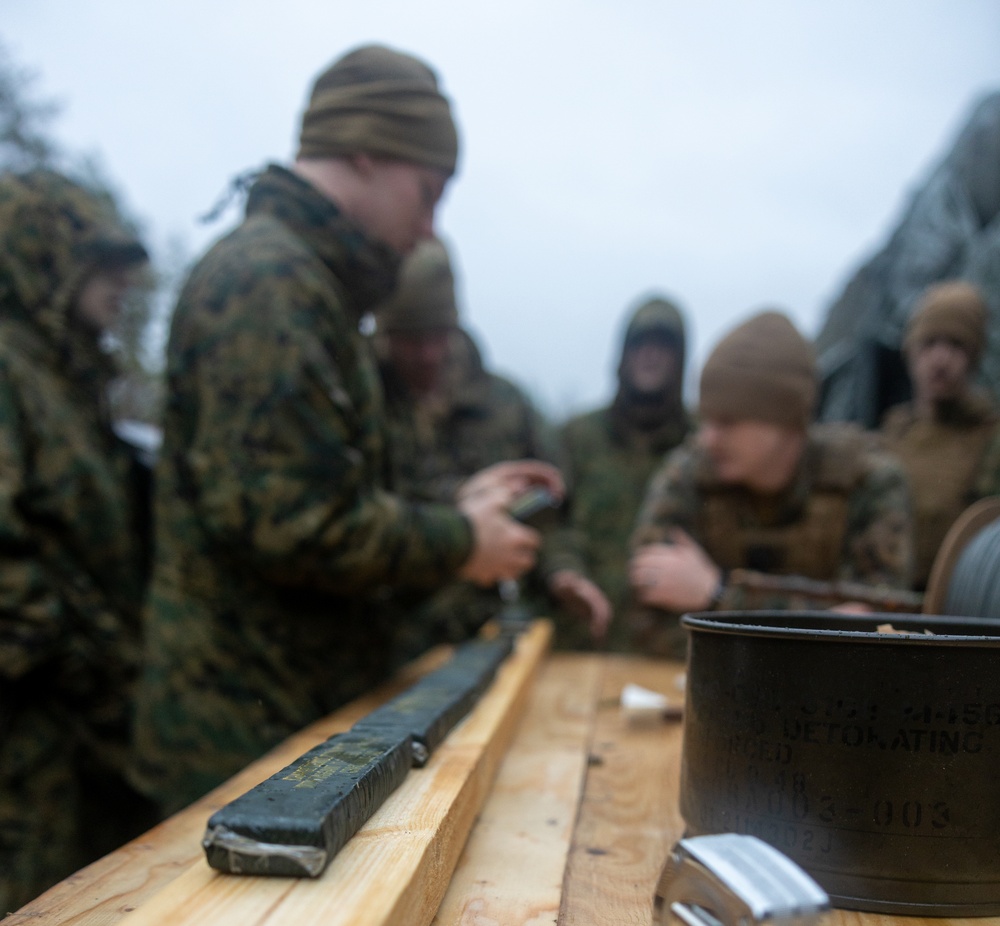 Engineers Conduct Demolitions Range