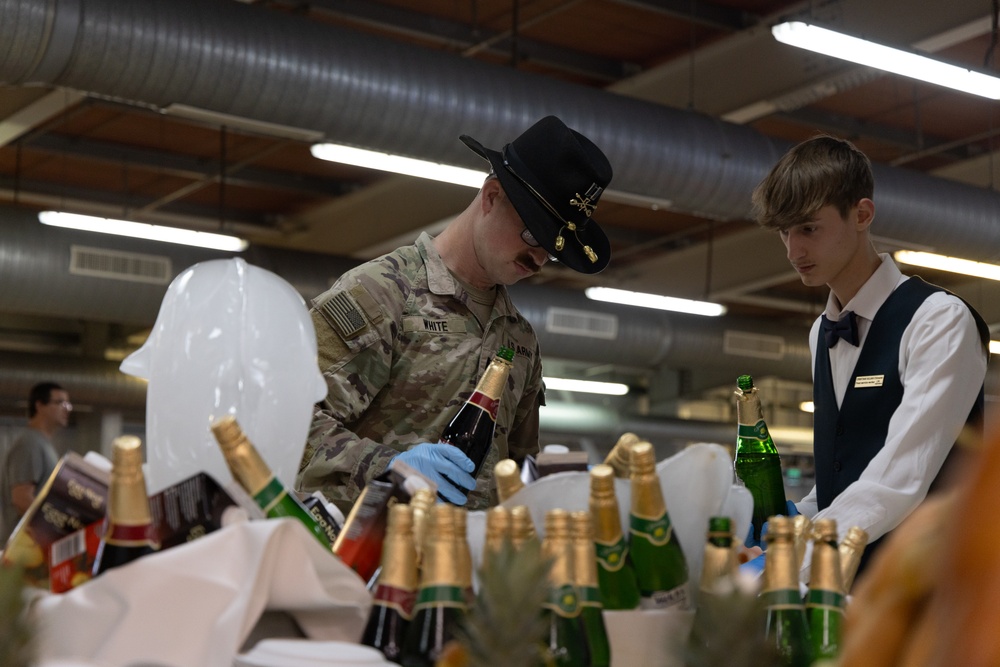 U.S. Service Members along with Allies and Partners Celebrate Thanksgiving in Romania