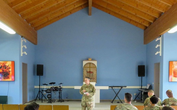 Thanksgiving service held at Grafenwoehr Training Area