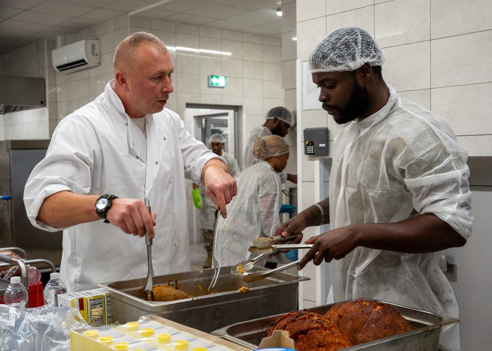 1st Cavalry Division celebrates Thanksgiving in Boleslawiec, Poland