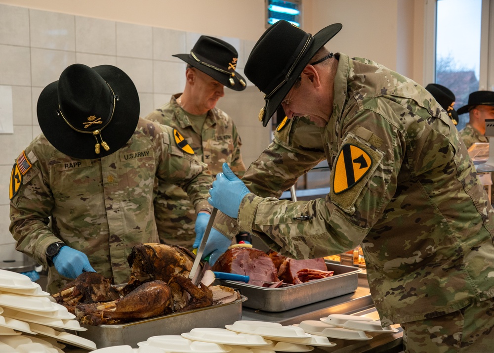 1st Cavalry Division celebrates Thanksgiving in Poland