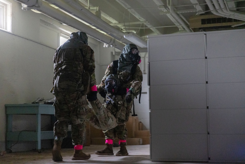 U.S. Army Soldiers from 5th SFG(A), 7th SFG(A), and 101st ABN DIV(ASSLT) Joint CBRN Training