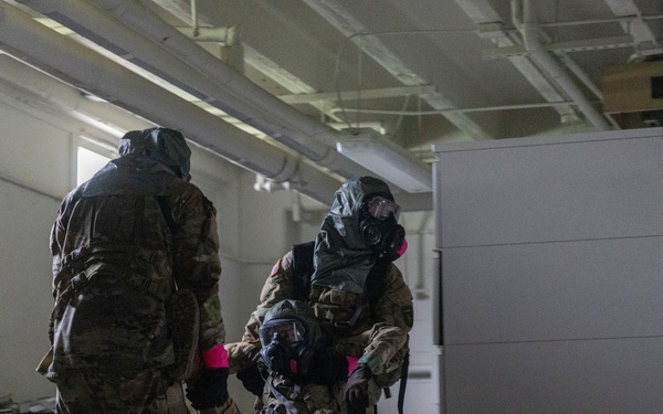 U.S. Army Soldiers from 5th SFG(A), 7th SFG(A), and 101st ABN DIV(ASSLT) Joint CBRN Training