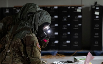 U.S. Army Soldiers from 5th SFG(A), 7th SFG(A), and 101st ABN DIV(ASSLT) Joint CBRN Training