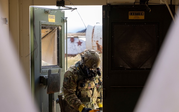 4th BN Soldiers Validate at Dugway Proving Grounds