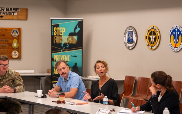 U.S. Southern Command commander visits Soto Cano Air Base