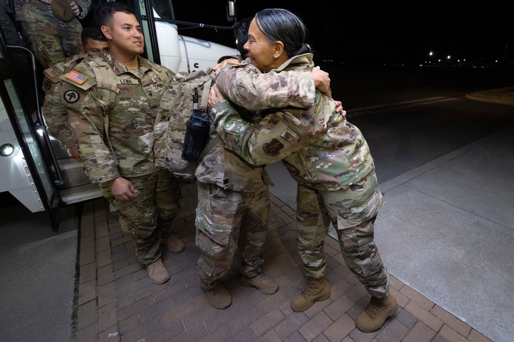 44th IBCT Soldiers return in time for the holidays