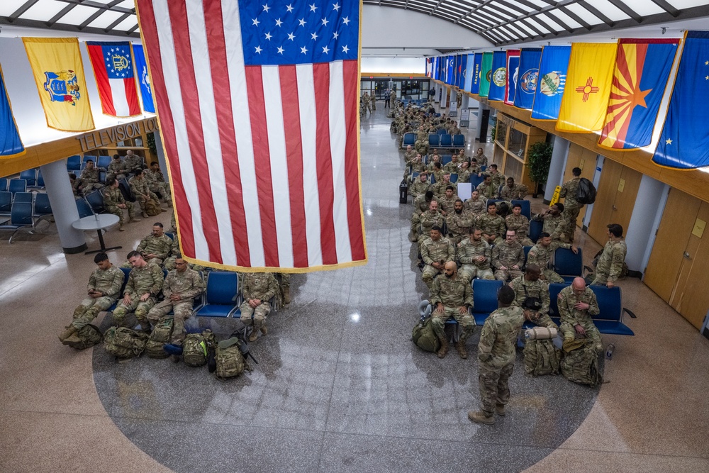 44th IBCT Soldiers return in time for the holidays