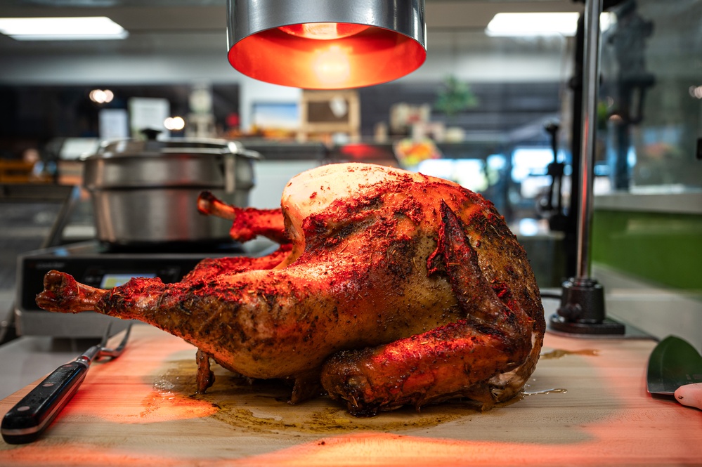 Nellis AFB leadership serve Thanksgiving meals at Crosswinds Dining Facility