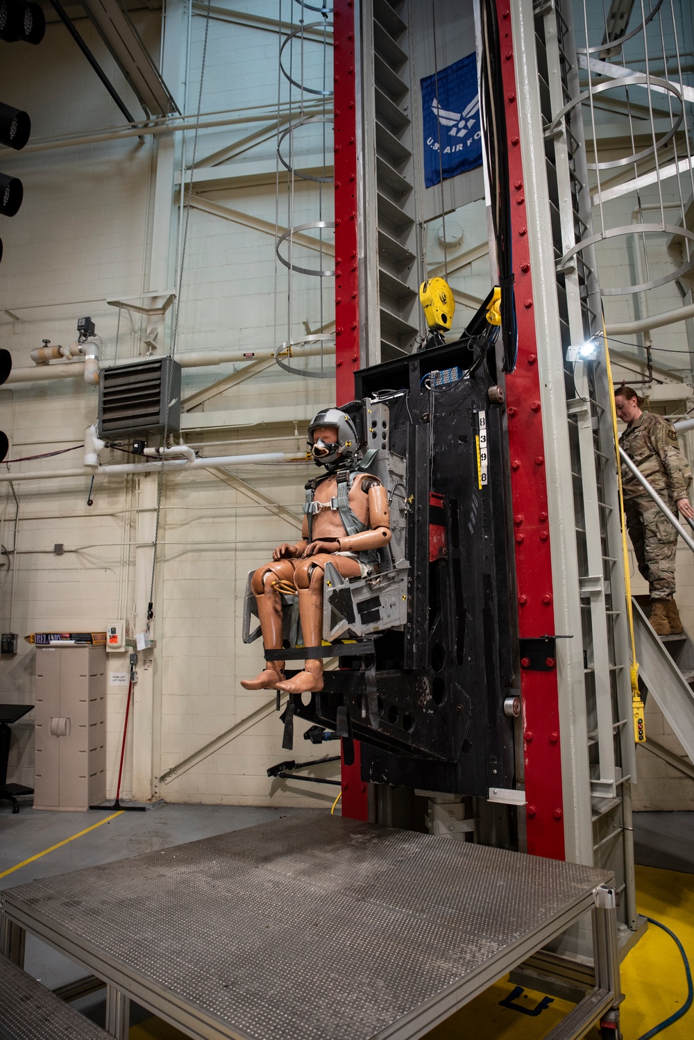 AFRL’s 711 HPW tests aircrew equipment for safety, functionality