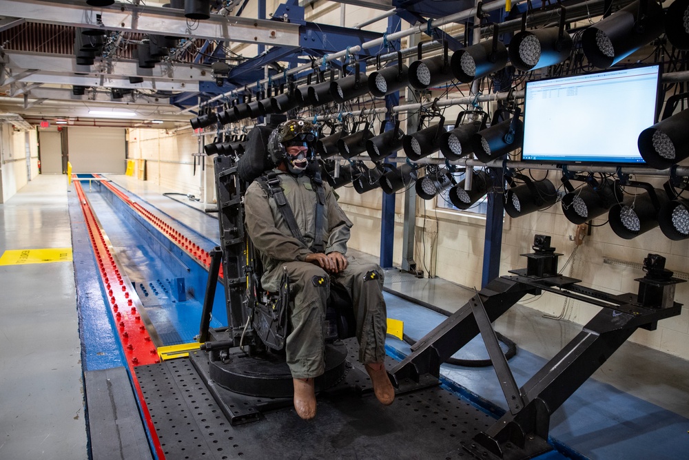 AFRL’s 711 HPW tests aircrew equipment for safety, functionality