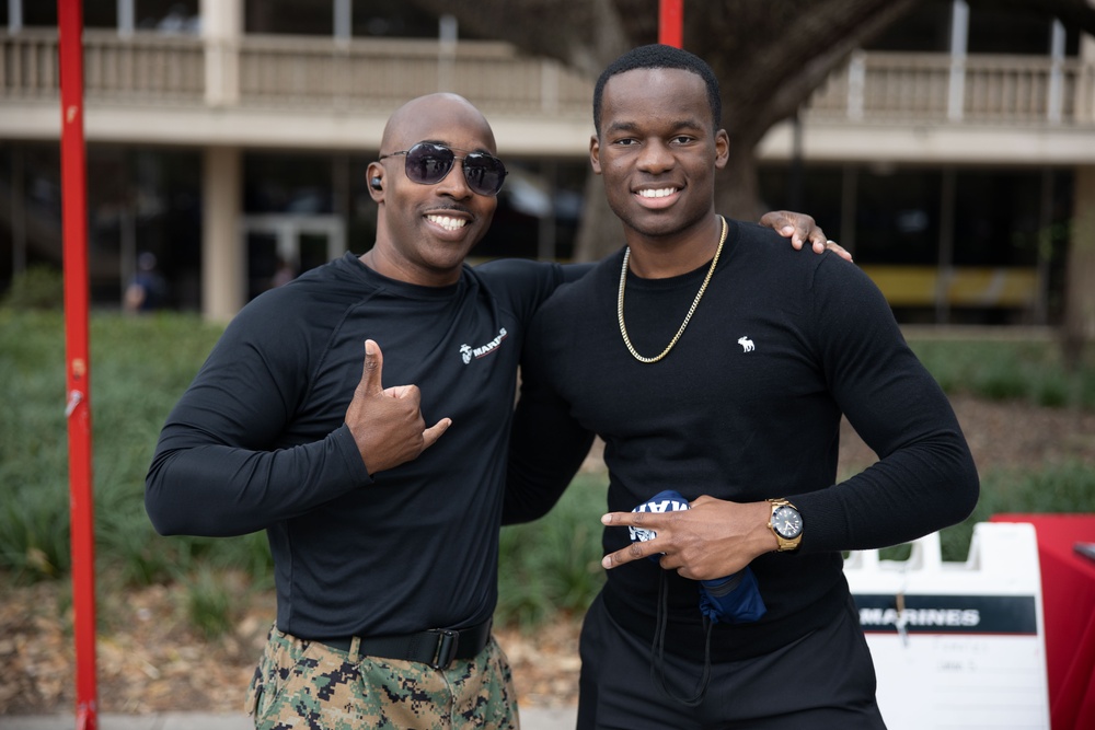 Building Strength and Connections: RS Baton Rouge Officer Selection Team Hosts a Pull-Up Challenge At LSU