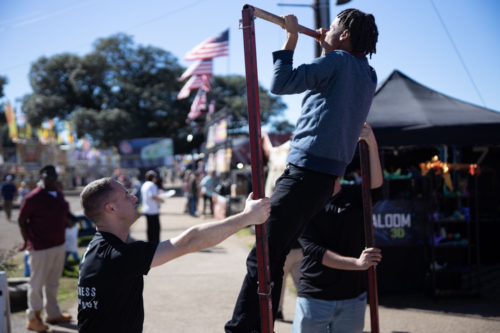 Building Community Relationships: RS Baton Rouge Recruiters Participate in the Louisiana State Fair