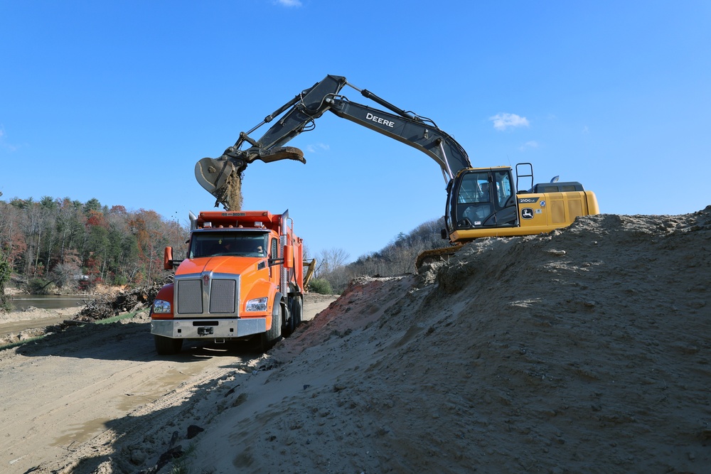 USACE continues debris removal in western North Carolina following Hurricane Helene