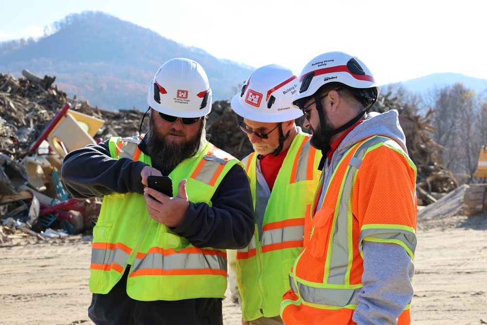 USACE continues debris removal in western North Carolina following Hurricane Helene