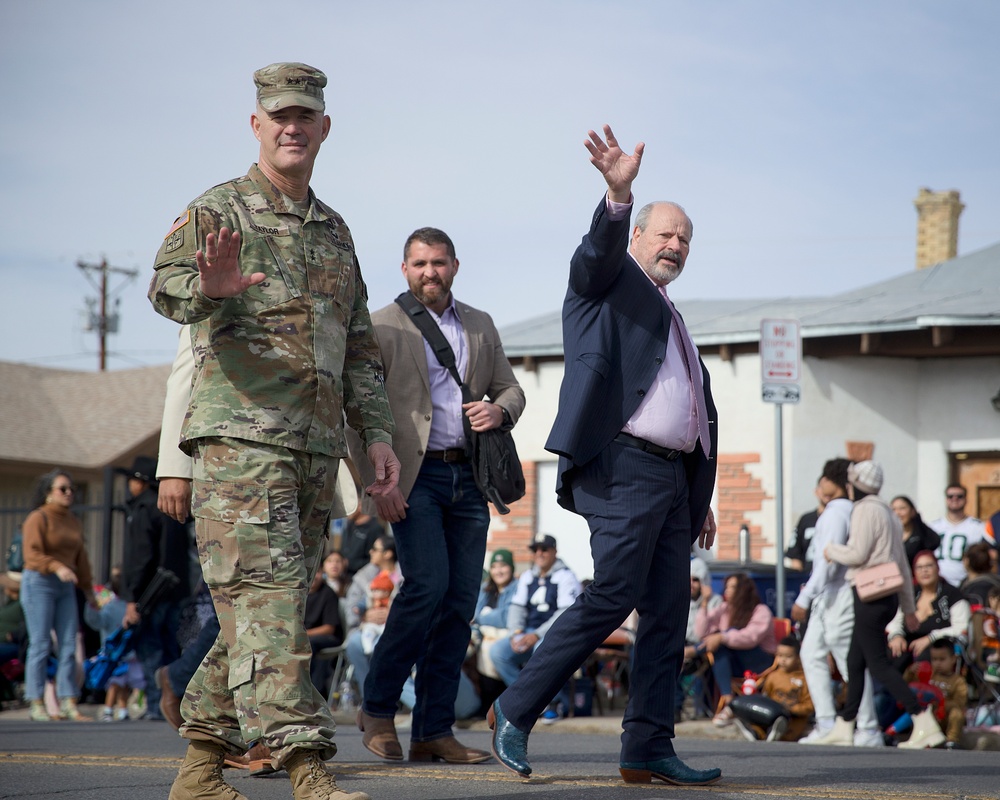 Bliss Soldiers take part in El Paso’s annual Sun Bowl parade, college football bowl game to be held Dec. 31