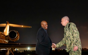 AFRICOM Commander Visits Djibouti for Thanksgiving