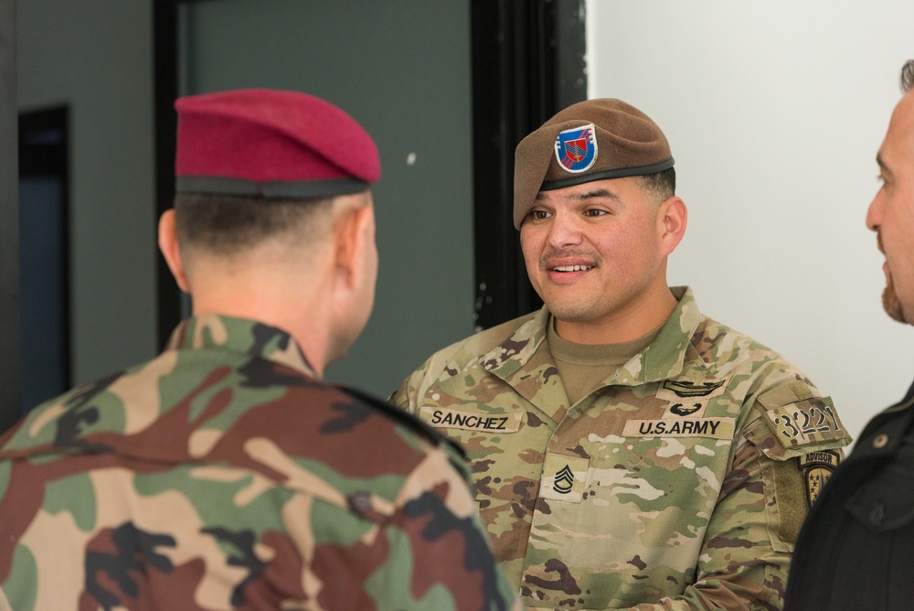 Coalition Advisors Discuss Ongoing Partner Projects with Peshmerga