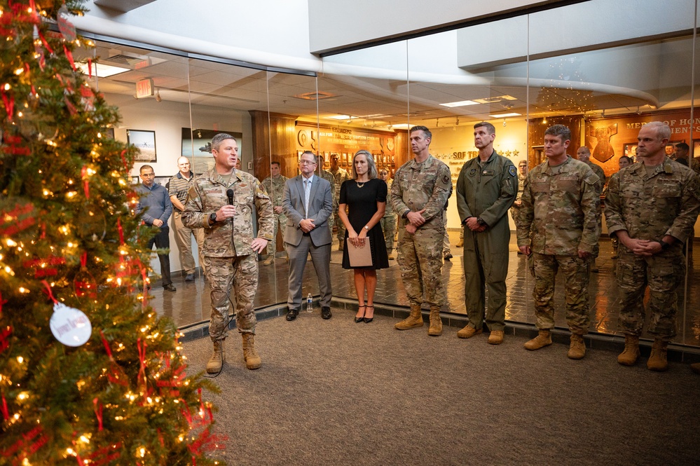 AFSOC remembers fallen Air Commandos during annual honor tree ceremony