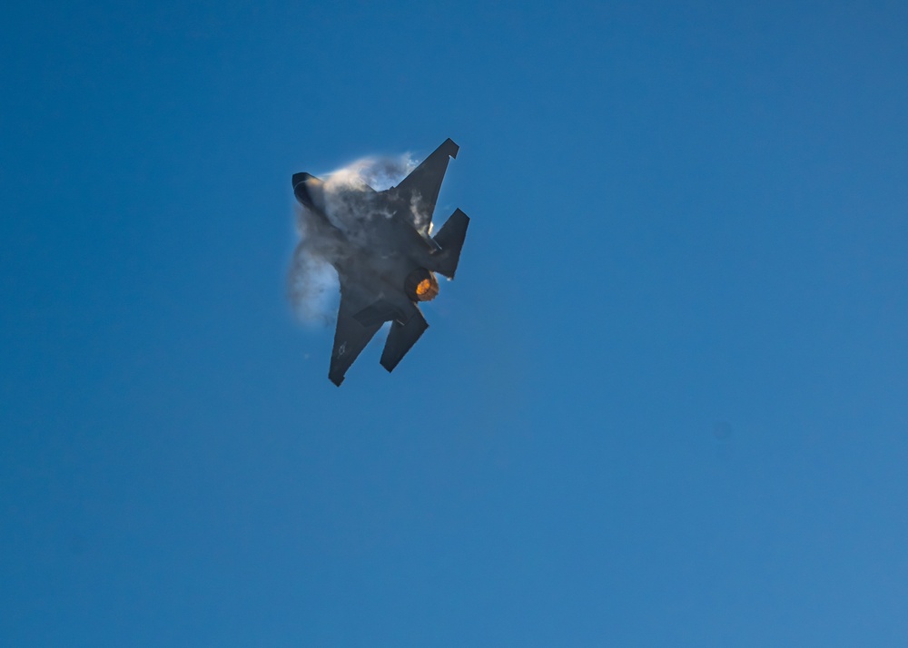 F-35 Demo Team conducts practice at Hill AFB