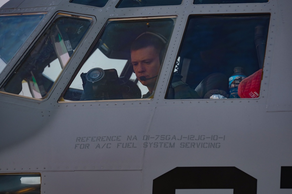 VMGR-153 supports Toys for Tots in Alaska