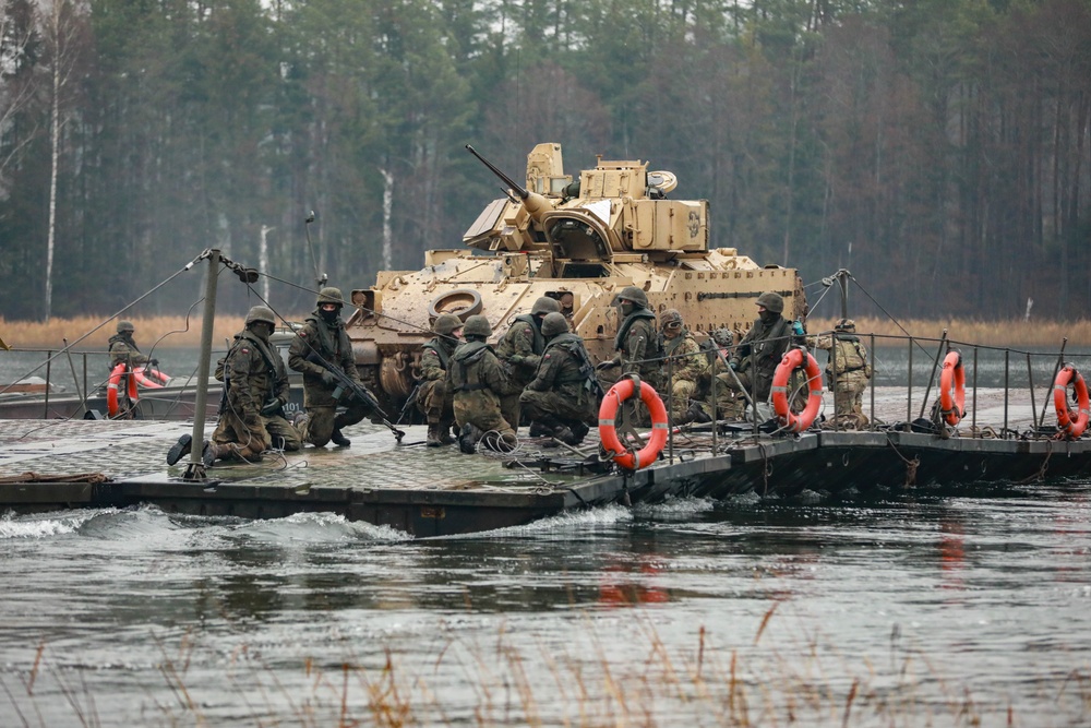 U.S. Soldiers Participate in Tumak 24 Exercise at BPTA, Poland