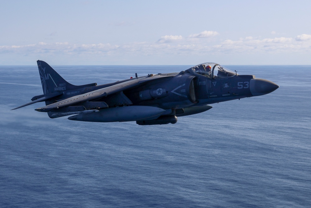 Wasp Operates with VMM 365, HSC 28