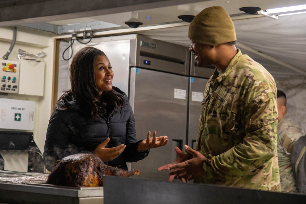 U.S. Soldiers Celebrate Thanksgiving in Poland