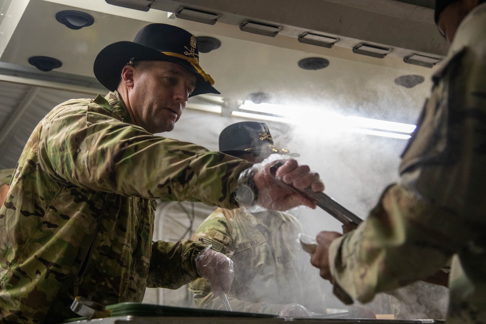 U.S. Soldiers Celebrate Thanksgiving in Poland