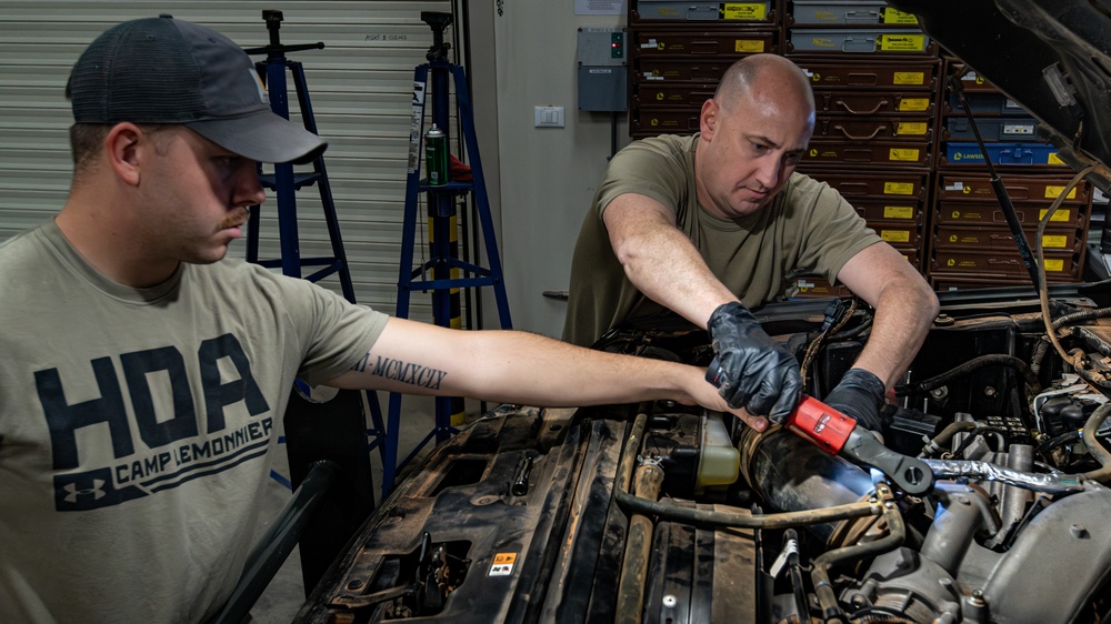 726th EMSS commander immerses with vehicle maintenance airmen